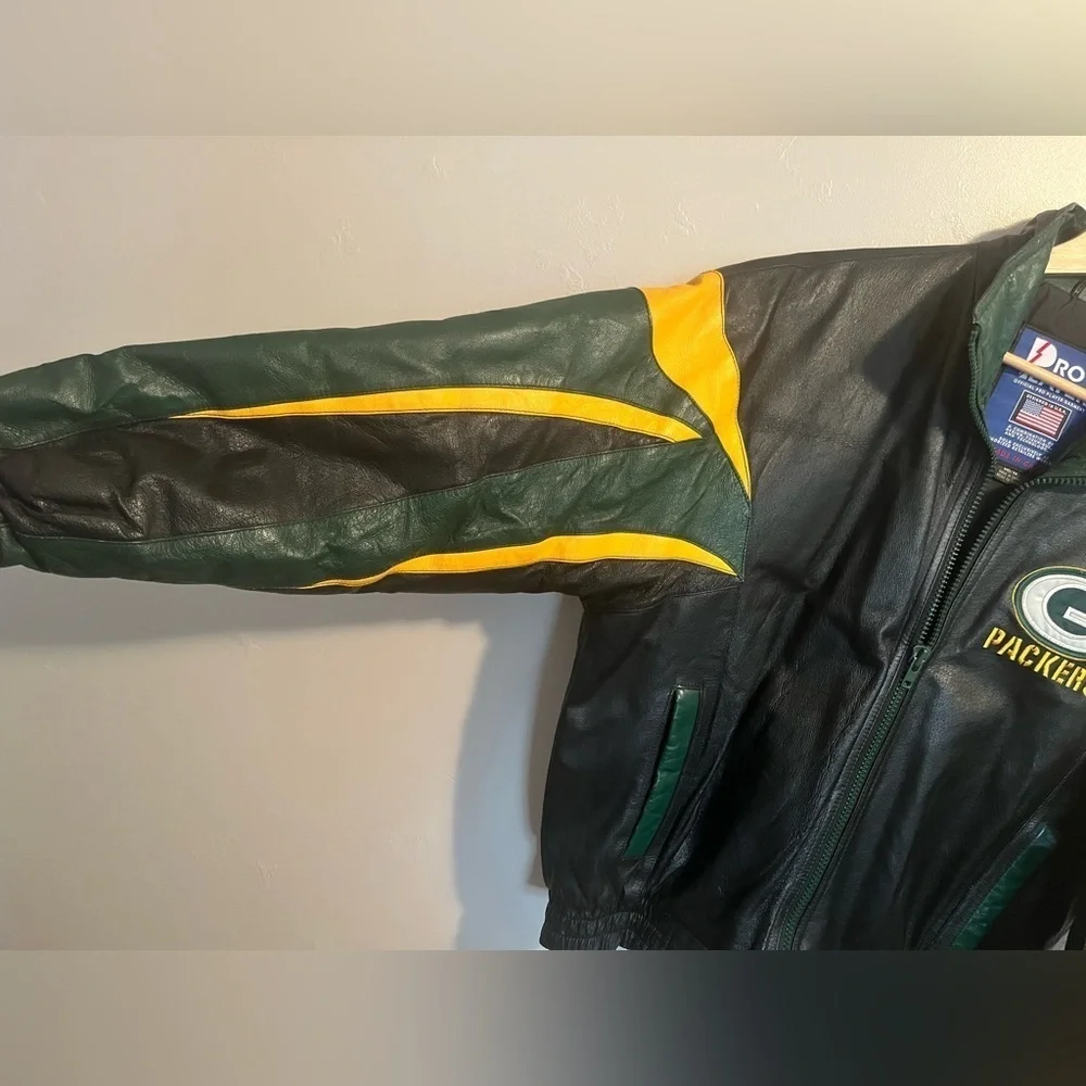 Vintage 90s Green Bay Packers Pro Player Leather Black Jacket Size Medium Rare